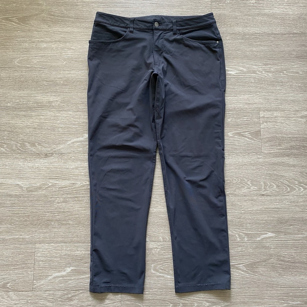 Lululemon ABC Pants Men's 33x30 Black Stretch Classic Athleisure Stretch Golf